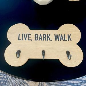 Dog leash hook wall hang